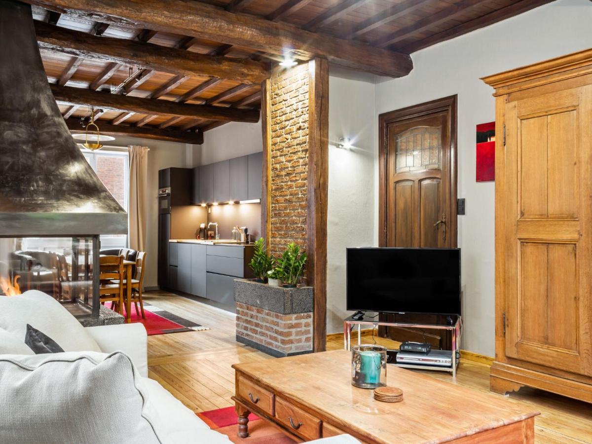Stylish Apartment In Dinant Near The Maas المظهر الخارجي الصورة